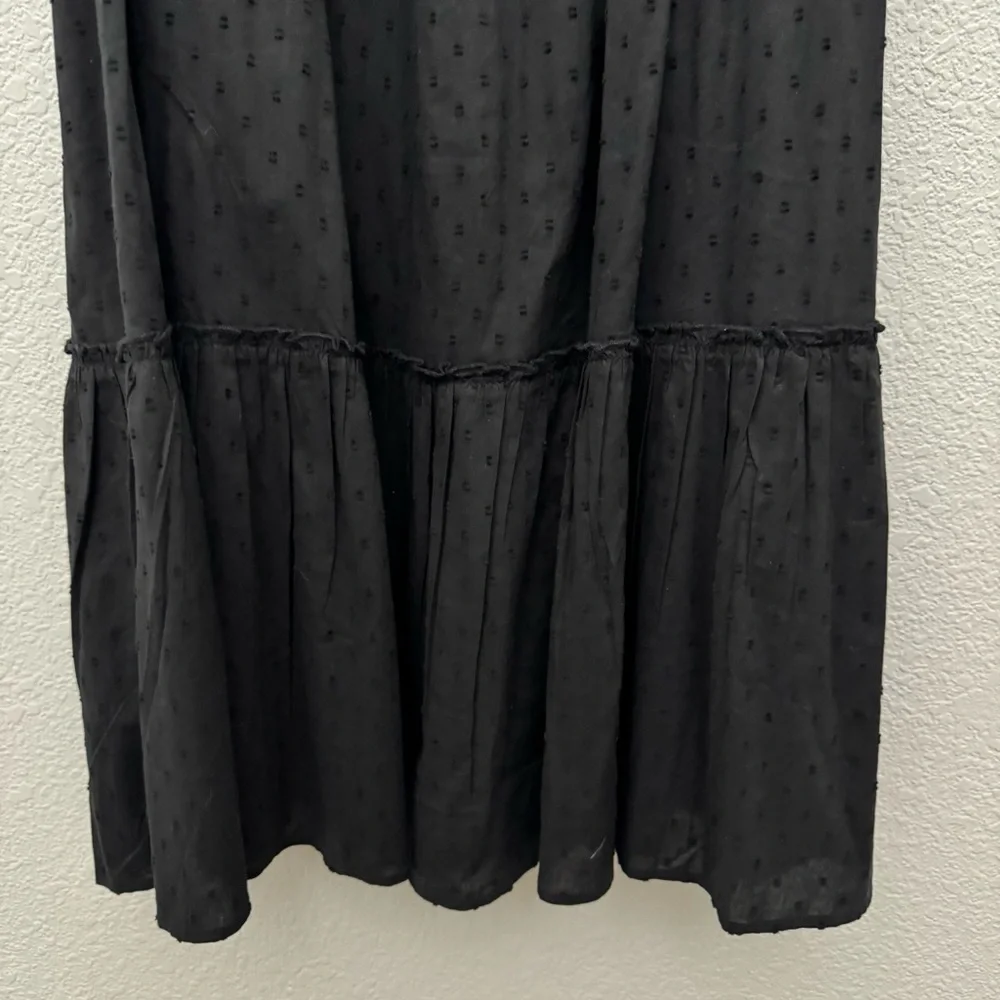 Old Navy Sleeveless Waist Defined Embroidered Clip Dot Maxi Dress Black NWT - Picture 9 of 16